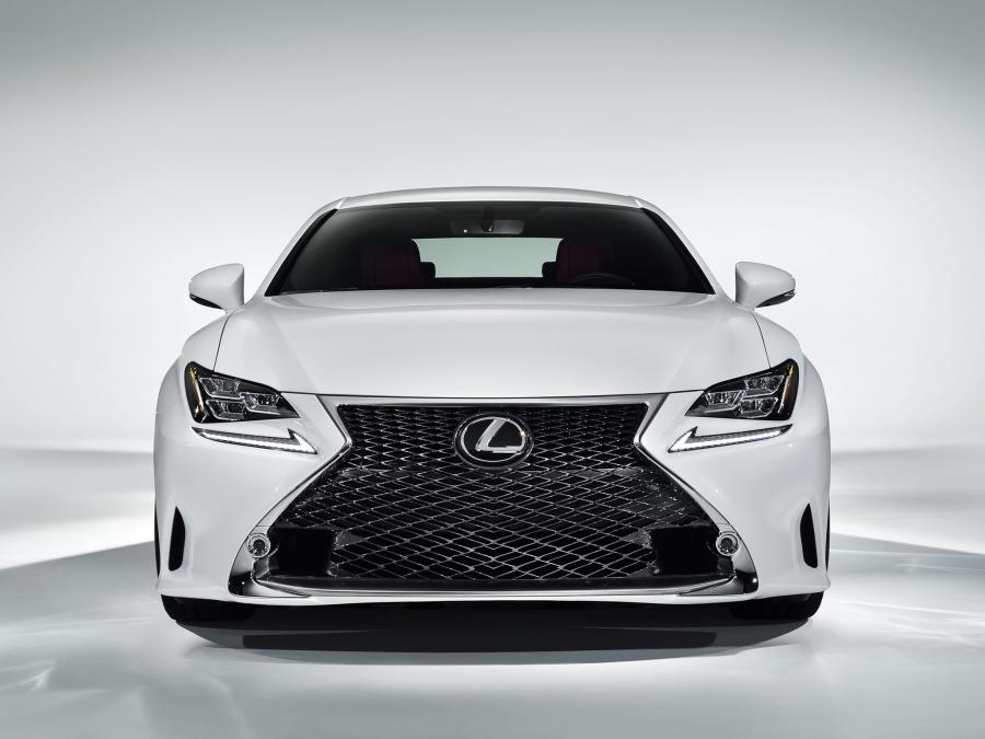  Lexus RC350 F-Sport 2014 года  (фото 21 из 32)